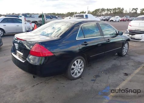2007 Honda Accord 2.4 Lx из США, поврежденный, VIN 1HGCM56497A013179